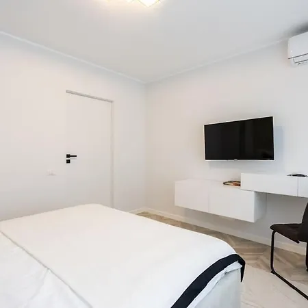 Mellow - Calea Victoriei - 2Br Luxury Apartment Bucharest Exterior photo